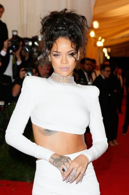 42-58212751jpg--usa___arrivals_at__charles_james__beyond_fashion__costume_institute_gala_benefit_in_new_york_city