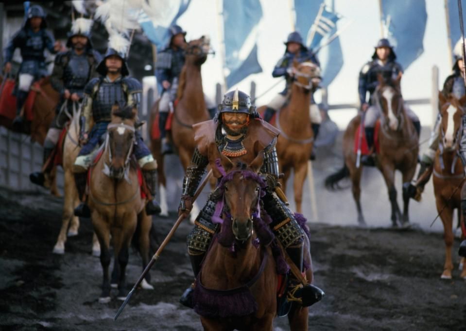42-17680403jpg--on_the_set_of_japanese_movie__ran_