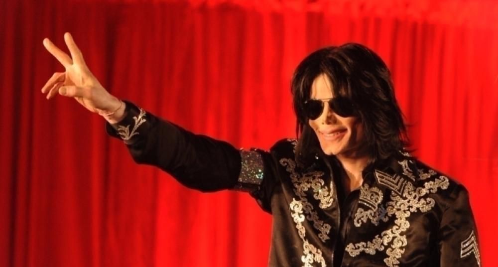 42-21886079jpg--uk___michael_jackson_press_conference_in_london