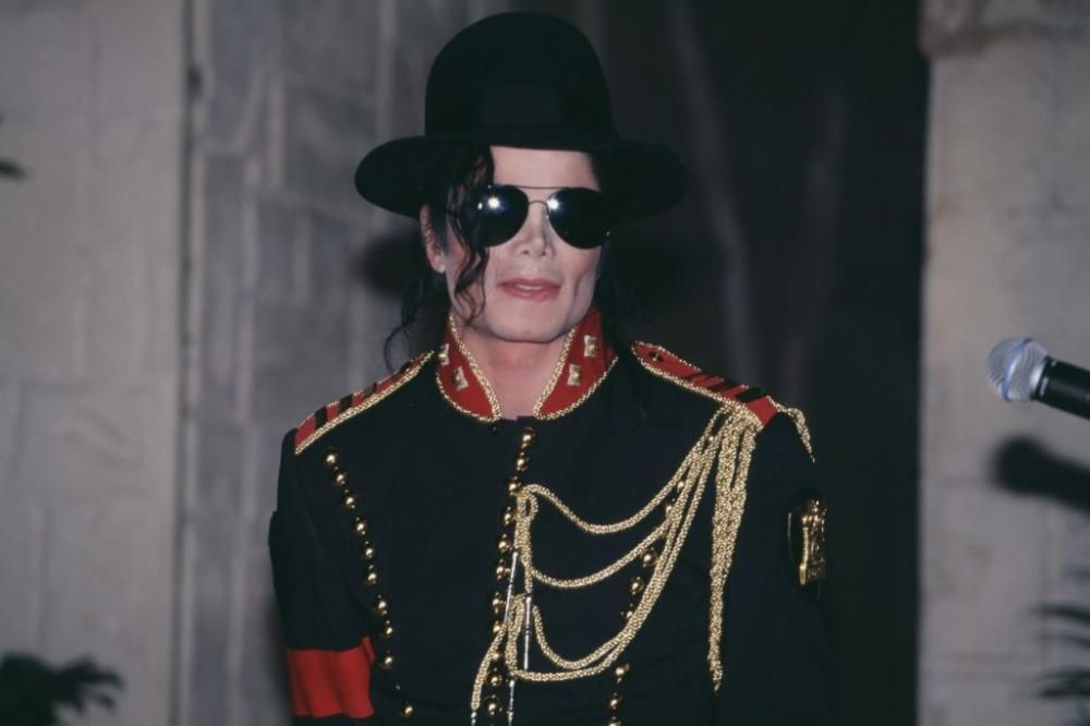 42-26030762-1996-1024x682jpg--