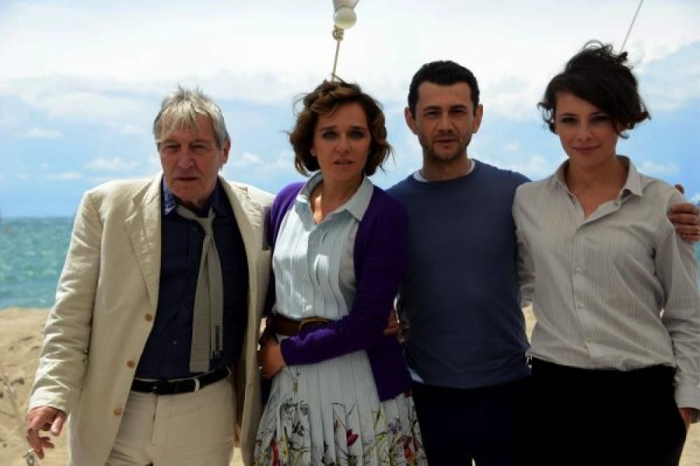 5-spl544512_020jpg--valeria_golino_a_cannes