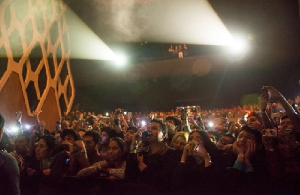 52jpg--rihanna_777_tour