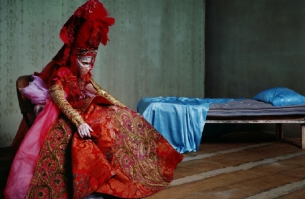 55_640jpg--madonna