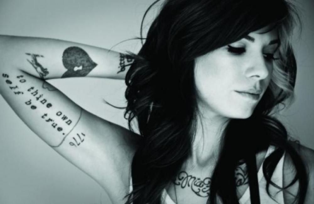 6d14da19-d4ae-49b7-812d-6b5908909f0bjpg--christina_perri