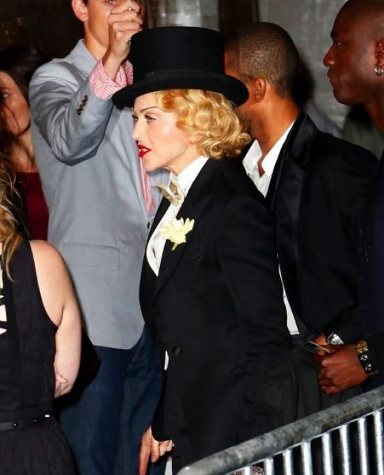 03jpg--madonna