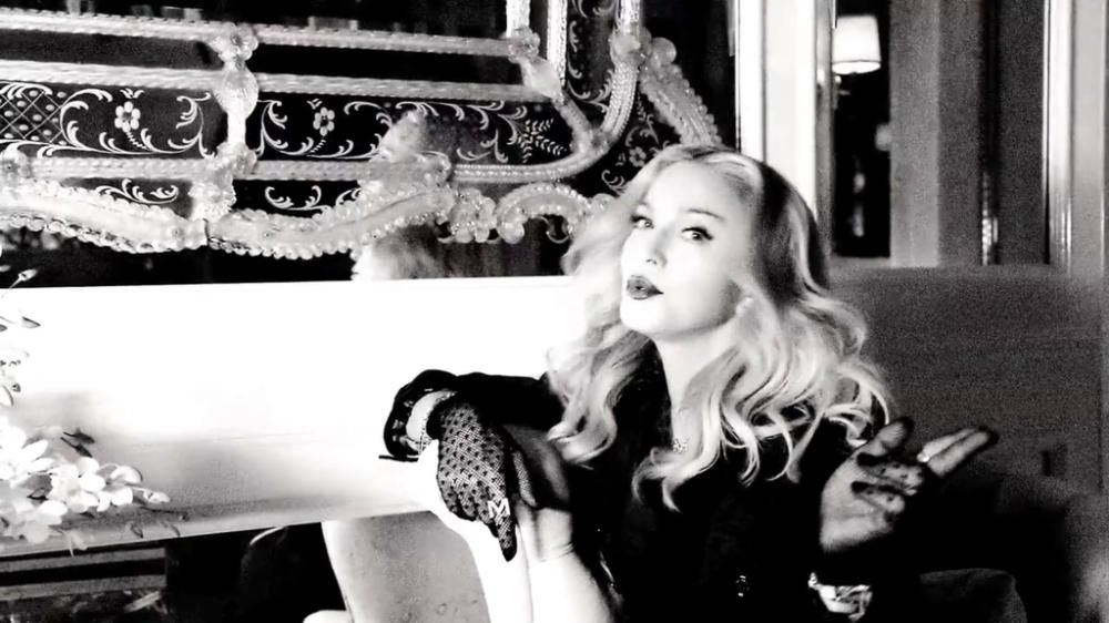 01-00269163000006hjpg--_madonna