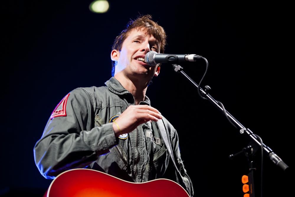 0161jpg--james_blunt_