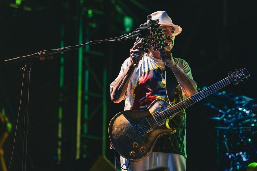 0414-carlos-santana-mantova-02072025-1751531542302jpg--