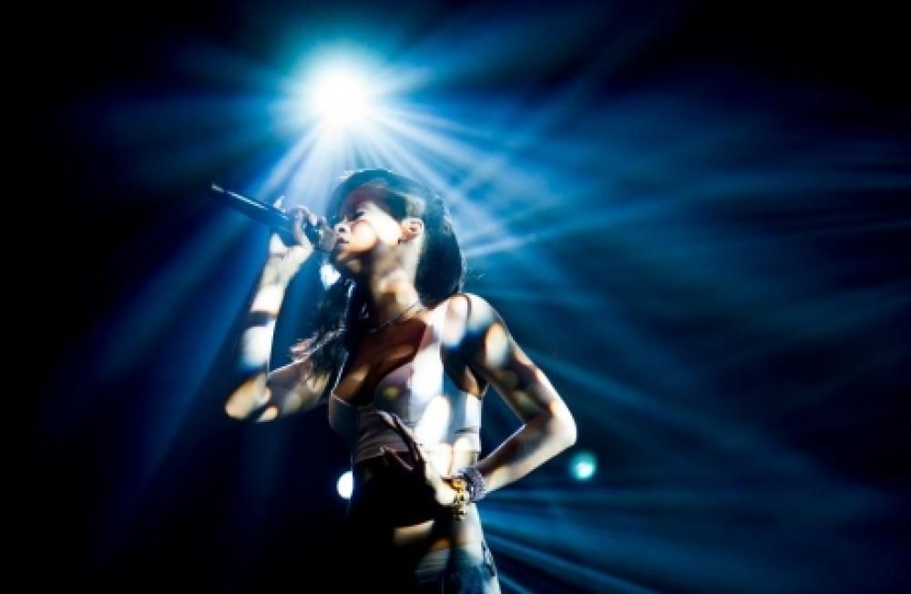 041jpg--rihanna