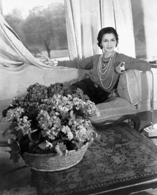 12-Coco-Chanel-in-London-ca-1938jpg--coco_chanel