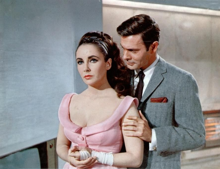 1424967549823jpg--omaggio_a_elizabeth_taylor