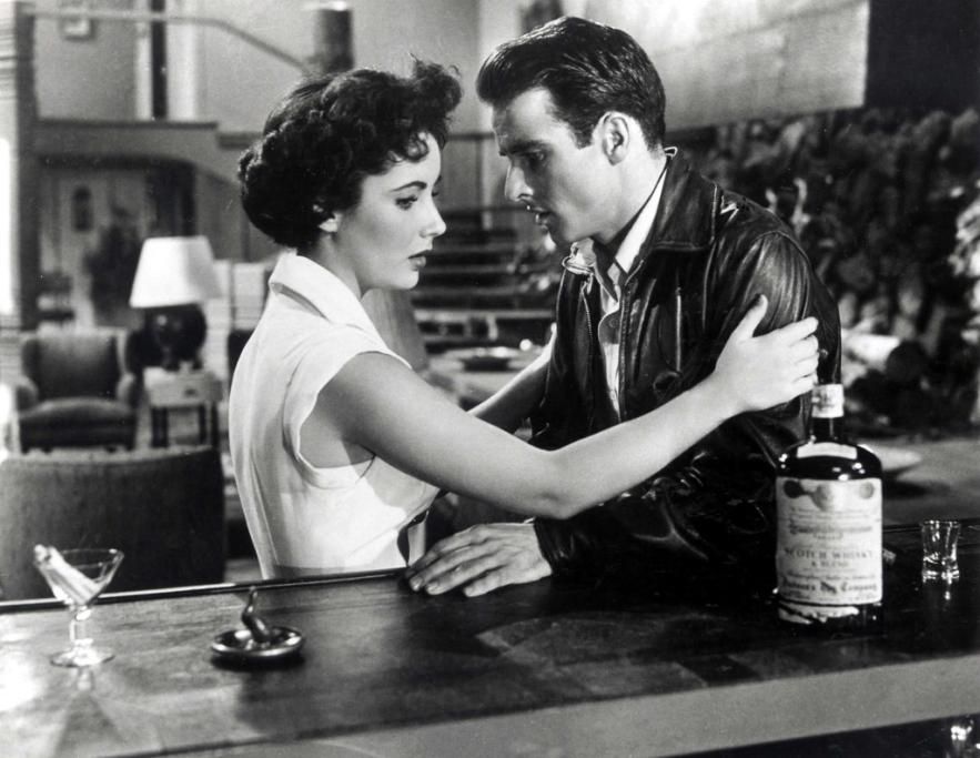 1424967622739jpg--omaggio_a_elizabeth_taylor