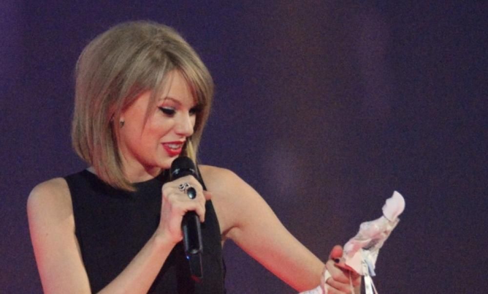 1424962961300_1424966579jpg--taylor_swift__50mila_dollari_ad_bambino_malato