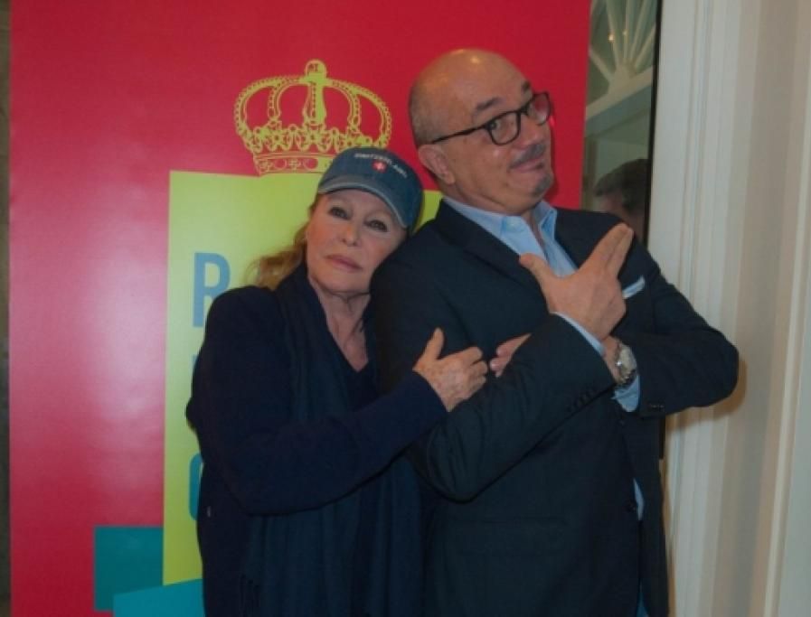 1425230624838_1425230783jpg--monte_carlo_film_festival_de_la_comedie__in_studio_a_rmc