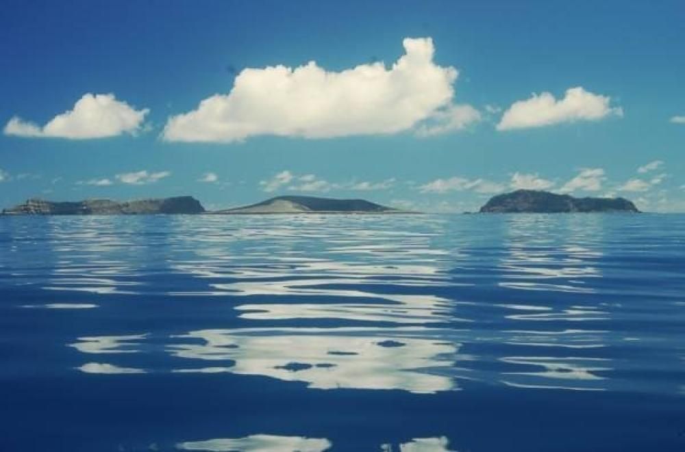 1426264467145jpg--l_isola_vulcanica_al_largo_di_tonga