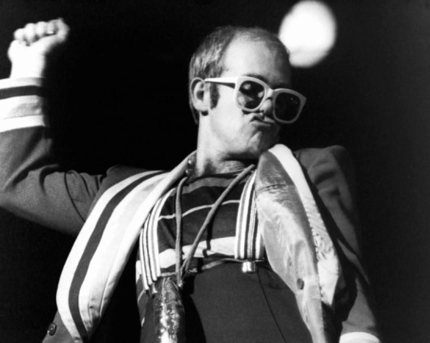 1427197073625_1427203404jpg--elton_john