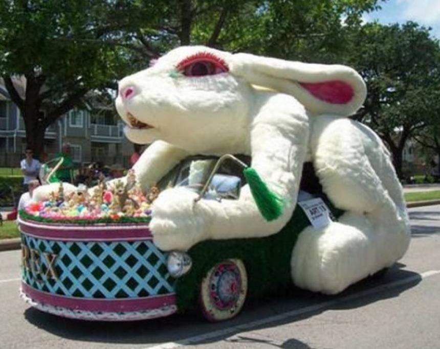 1428056462481jpg--le_macchine_piu_incredibili_di_pasqua_