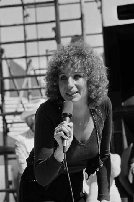 1429799840797jpg--barbra_streisand
