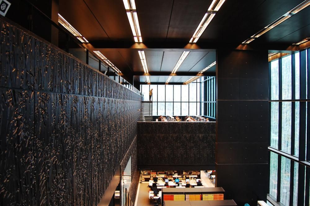 1430834337971jpg--le_biblioteche_piu_belle_da_visitare_in_europa