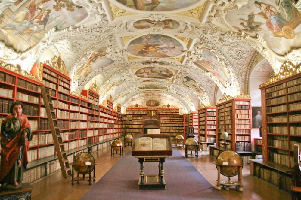 1430834380285jpg--le_librerie_piu_belle_da_visitare_in_europa