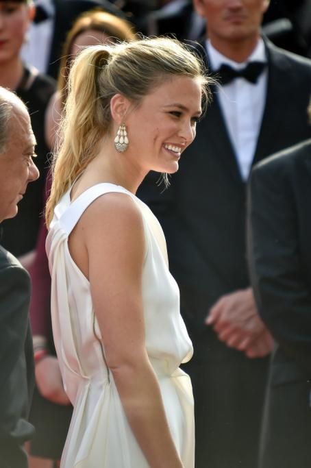 1431595864286jpg--festival_del_cinema_di_cannes_2015
