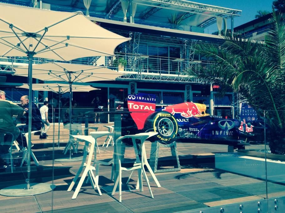 1432131216378jpg--paddock_red_bull