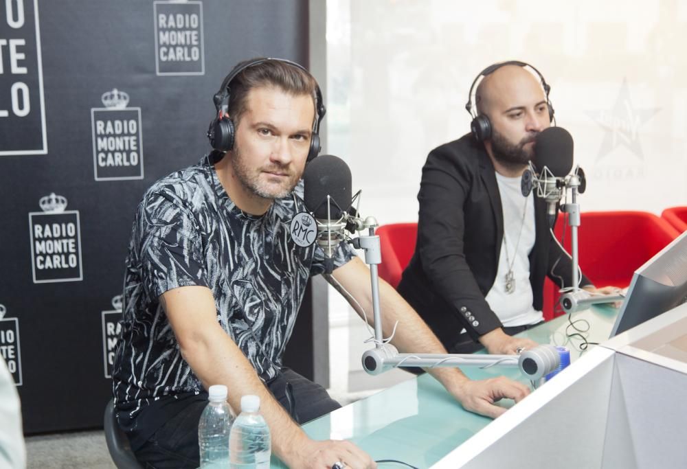 Guarda le foto dei Negramaro negli studi di RMC