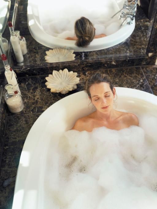 1444820271900jpg--fare_un_bagno_profumato