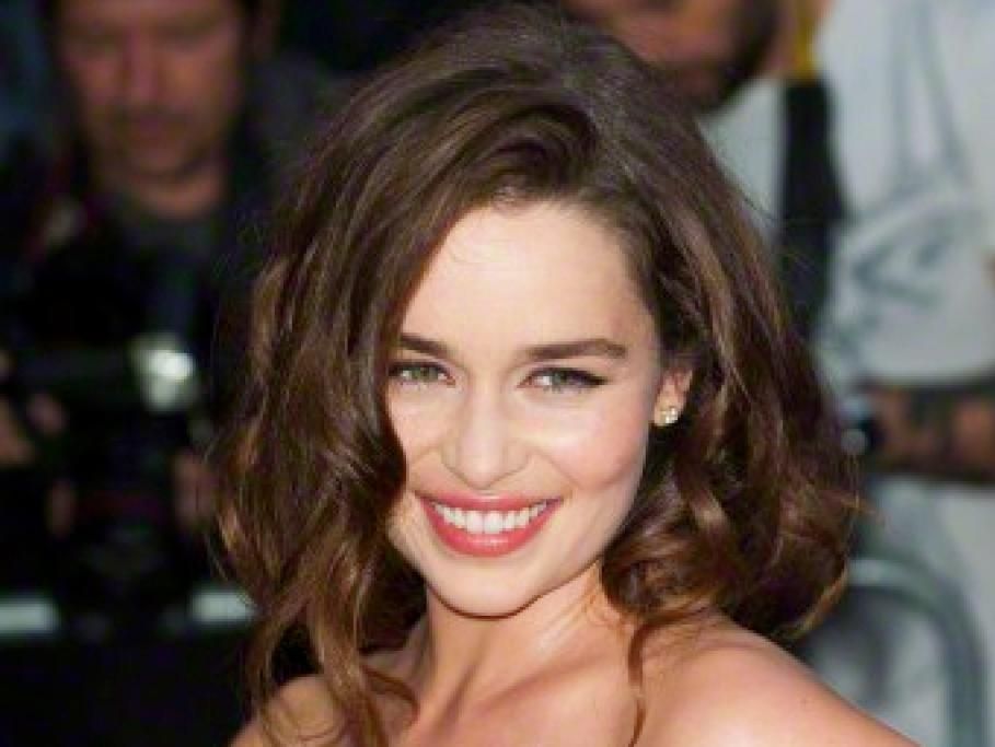 1445248414067_1450287902jpg--emilia_clarke
