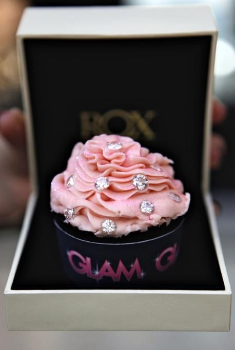 1445424275211jpg--la_cupcake
