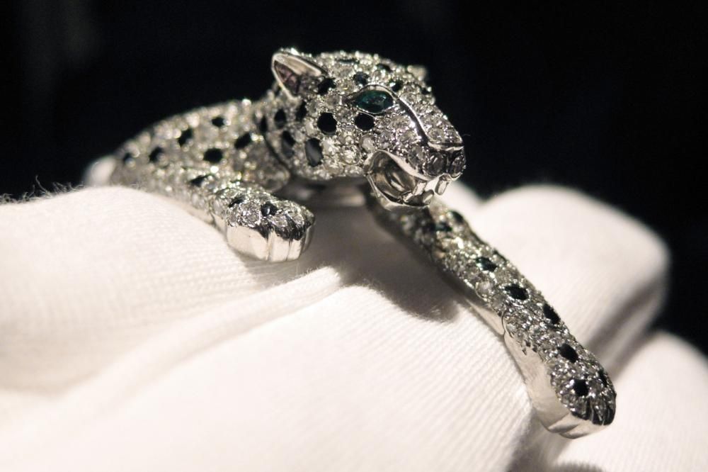 1445423865583jpg--il_bracciale_di_wallis_simpson