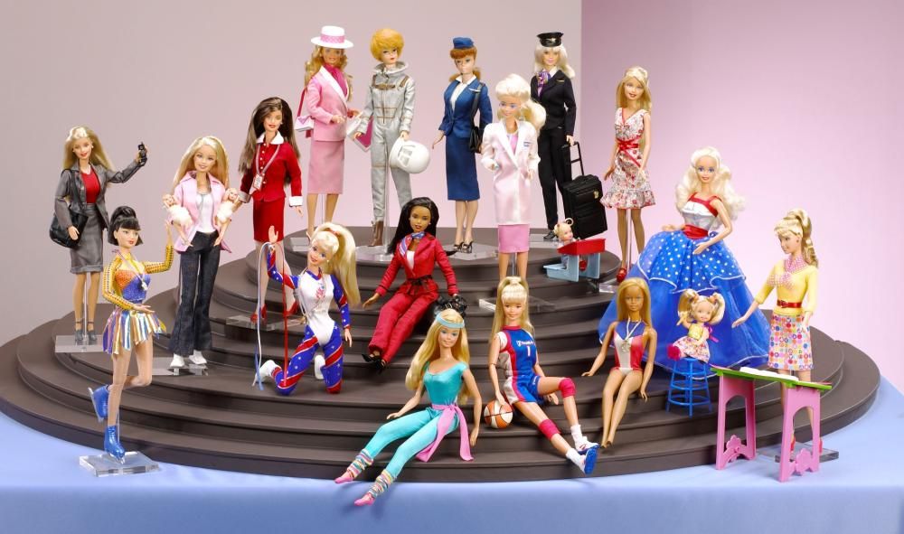 1445945680684jpg--le_professioni_di_barbie
