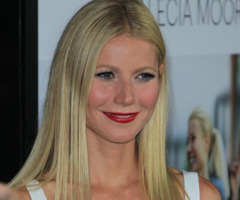 1445964782210jpg--gwyneth_paltrow__un_bagno_con_oli_essenziali