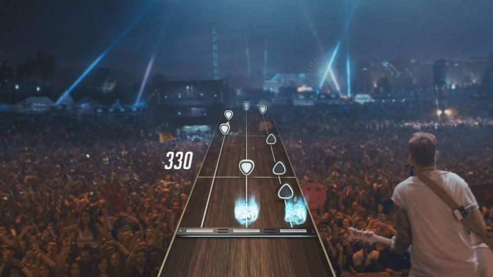 1449744788917jpg--guitar_hero_live