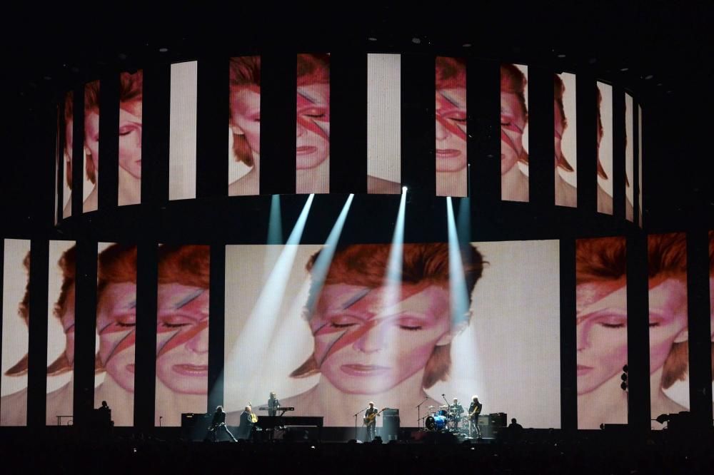 1456398884815jpg--iman_bowie_ringrazia_gary_oldman_per_il_tributo_ai_brit