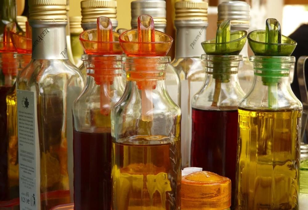 Incredibile: ecco perché dovreste sempre tenere una bottiglia d’aceto vicino alla lavatrice!