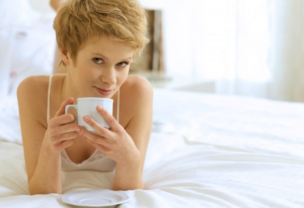 Ecco come iniziare la giornata nel modo giusto anche senza bere tè o caffè!