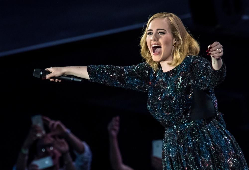 Adele trionfa all’Arena di Verona
