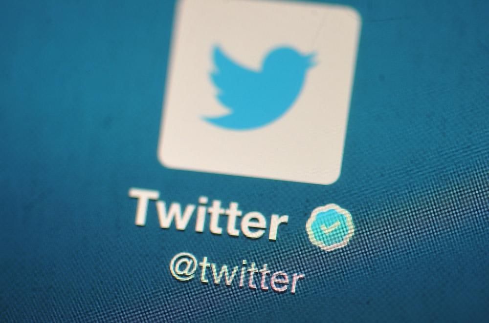 1468568523047jpg--buon_compleanno_twitter_