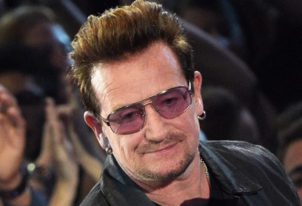 Bono torna a Nizza sul luogo della tragedia