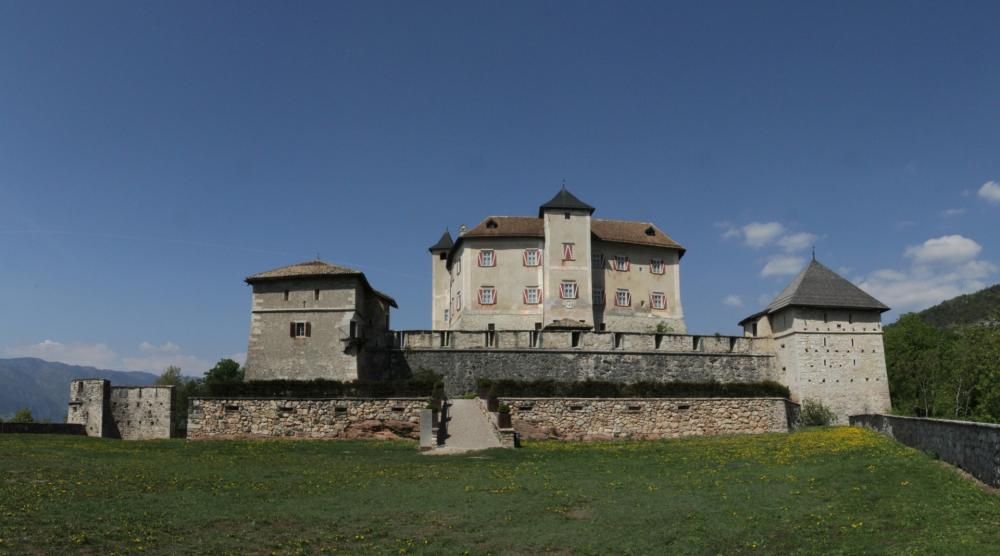 1461314179346jpg--5__castel_thun