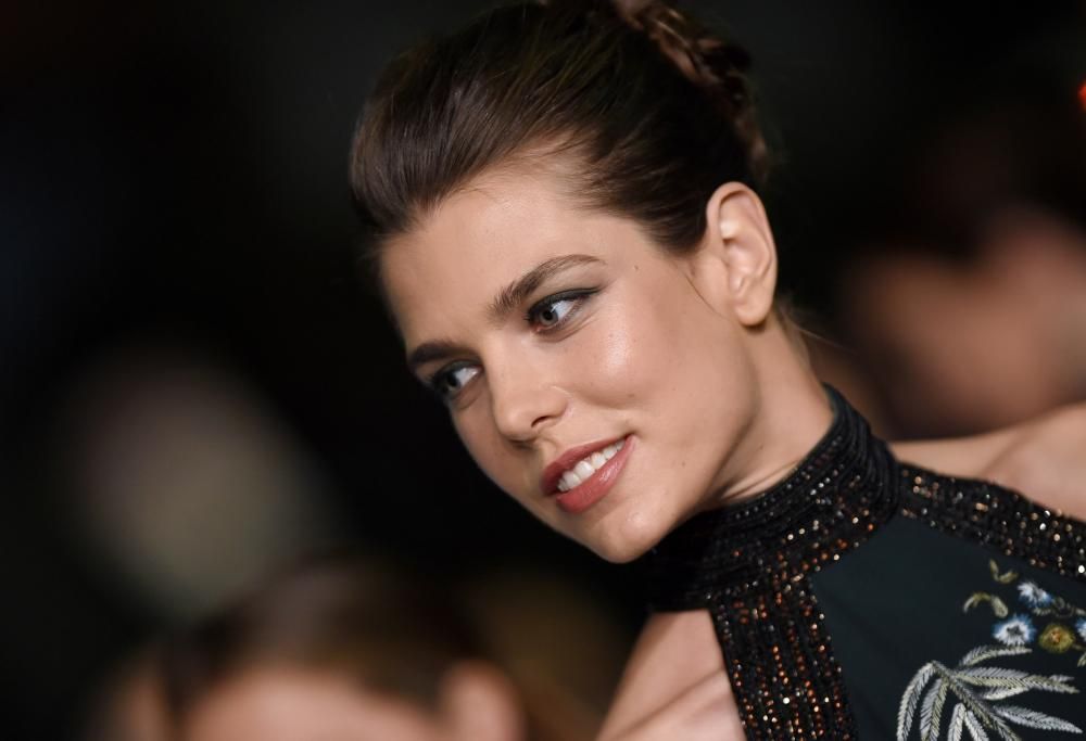Charlotte Casiraghi felice per l’uscita del suo primo romanzo