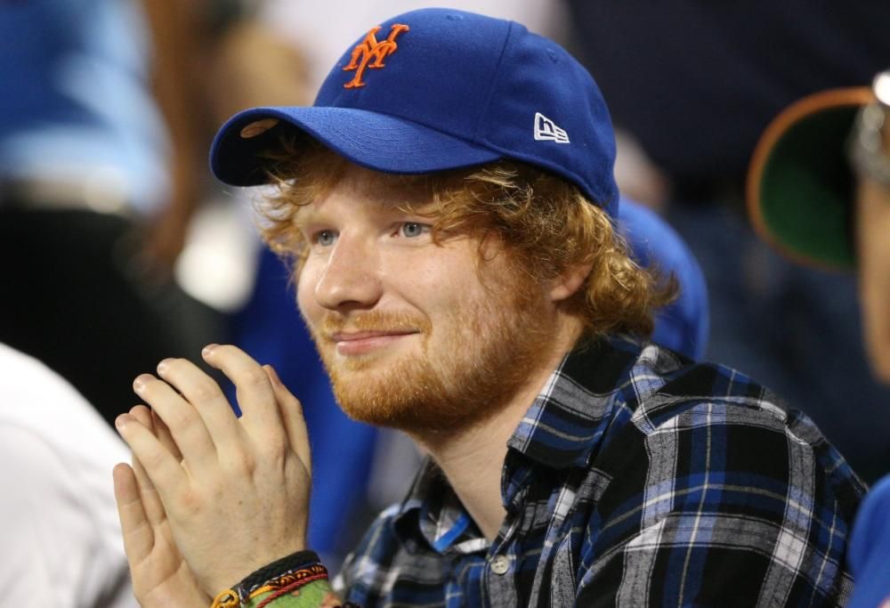 Ed Sheeran rivela di aver perso venti chili grazie all’aiuto della fidanzata