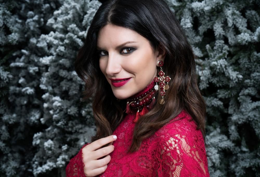 Laura Pausini dedica un post commovente alla sorella per il suo compleanno