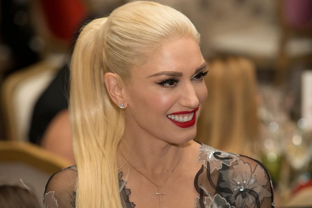 1486027430480jpg--gwen_stefani
