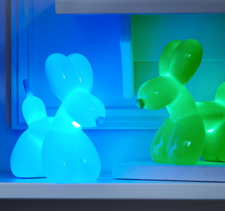 1481106450491png--avete_presente_i_palloncini_con_cui_si_fanno_le_forme_degli_animali__ecco__potete_regalare_una_lampada_che_li_riproduce__