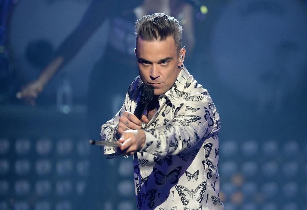 Robbie Williams pubblica il nuovo album. A sorpresa