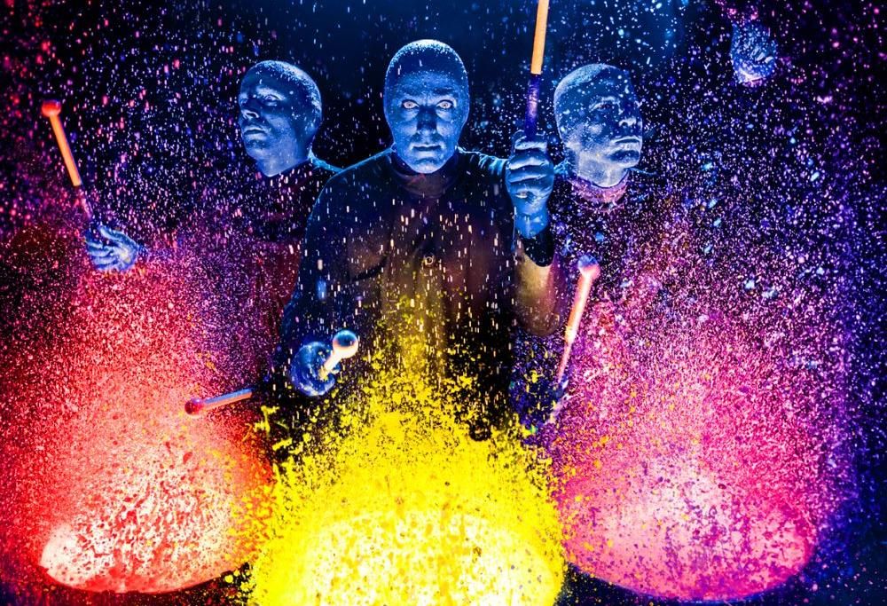 Blue Man Group: finalmente anche in Italia lo show più colorato e coinvolgente dell’anno!