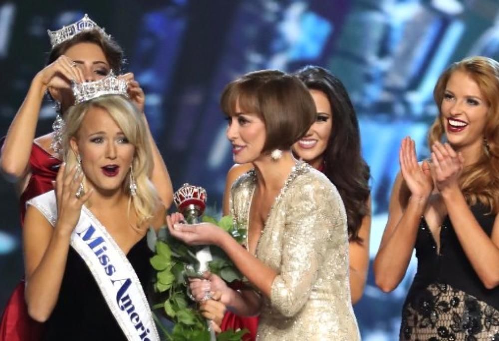 Anche Miss Italia dice sì alle donne normali