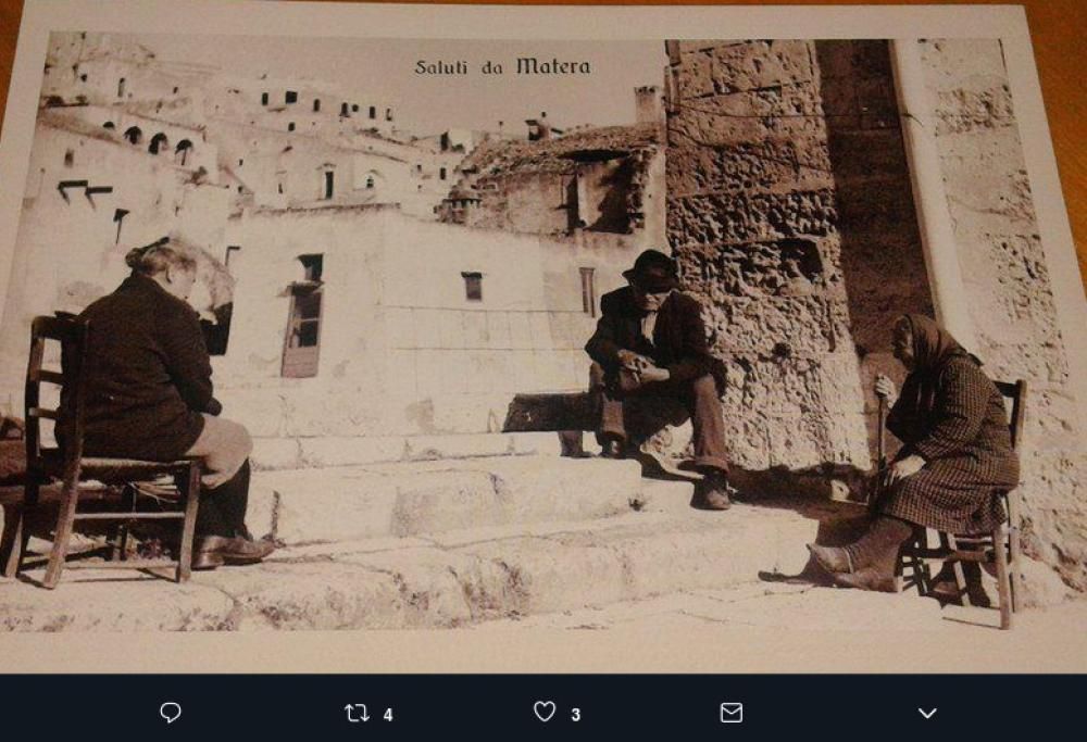 Il 1° ottobre 1869 veniva spedita la prima cartolina postale. Ma che fine hanno fatto oggi la cartoline?